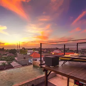 seminyak-sky-suites.hotelsseminyak.net/